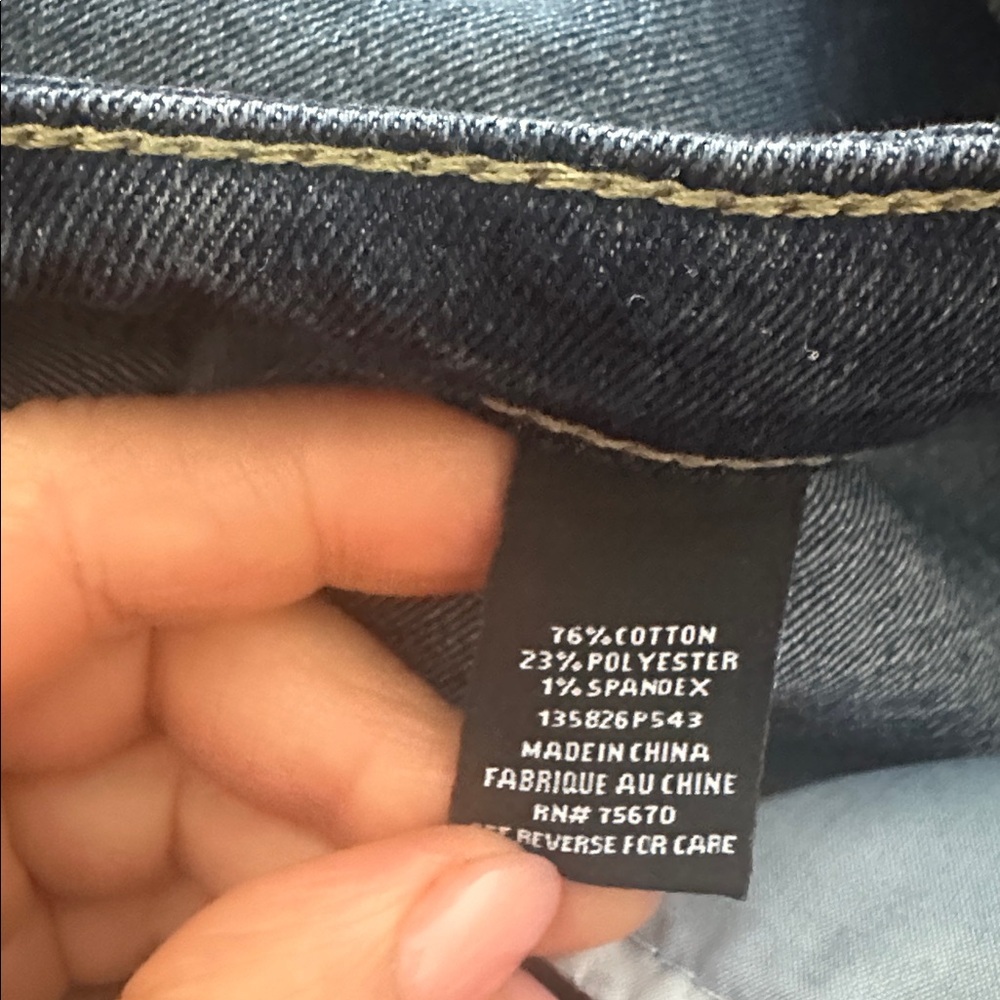 ⸻ - Picture 6 of 7